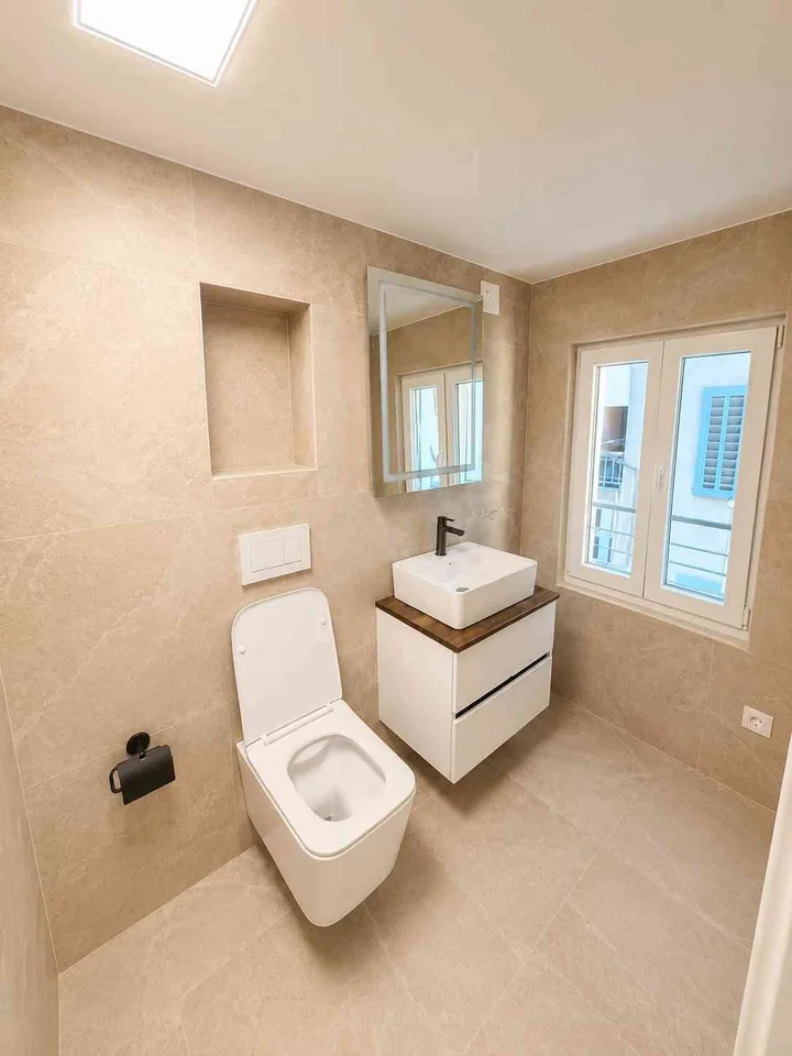 4.5-Zimmer-Maisonette mit Seesicht und Garten