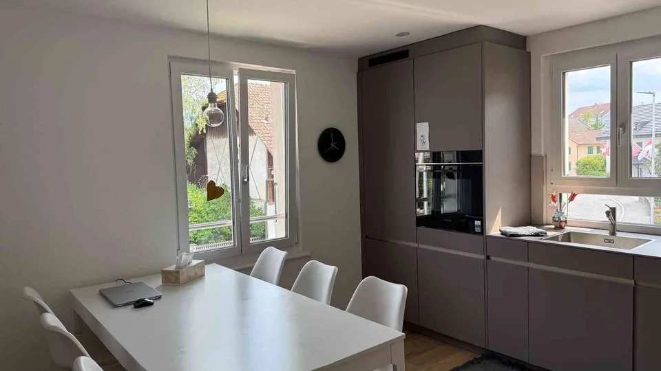 Helle 2.5-Zimmer-Wohnung mit Balkon in Derendingen