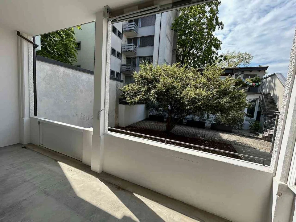 Renovierte Altbau-Wohnung 5 Minuten vom Bahnhof Basel und Tellplatz