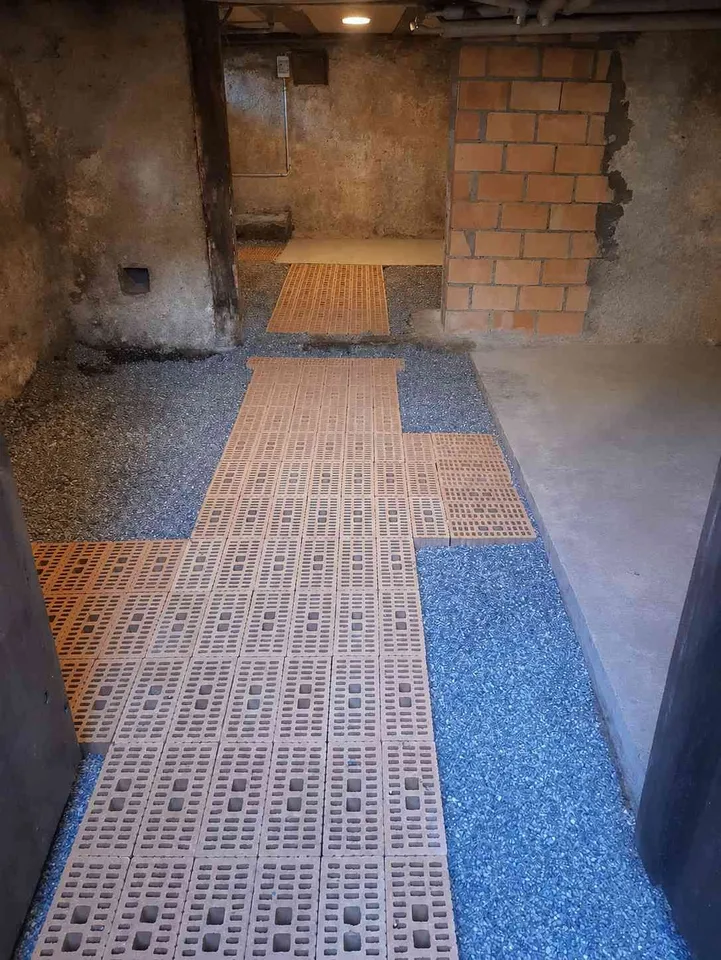 Charmantes 5.5-Zimmer-Reiheneckhaus mit Gartensitzplatz in Neuhaus SG