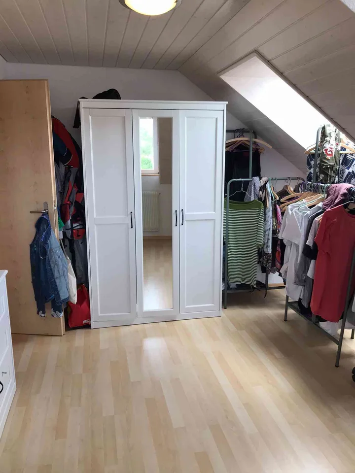 Grosszügige 4.5-Zimmer-Dachwohnung mit viel Charme