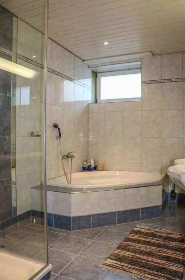 Ihre Traumwohnung 5.5 Zimmer Erdgeschoss 182 m2