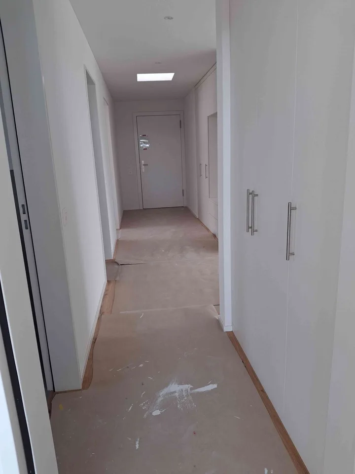 Moderne, lichtdurchflutete 3 1/2-Zimmer Neubauwohnung in St.Erhard