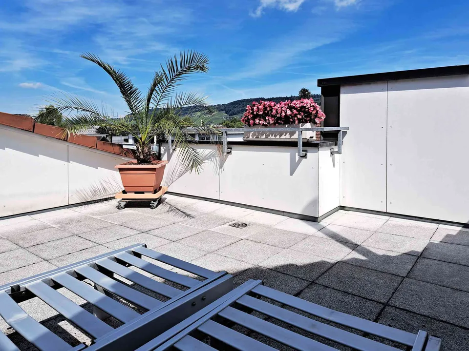 Grosszügige 5 1/2 Zimmer Maisonette-Wohnung