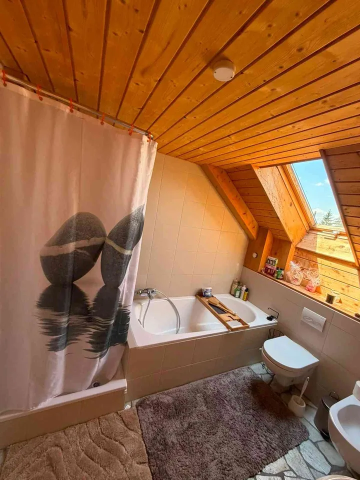 Dachwohnung 3.5 Zimmer