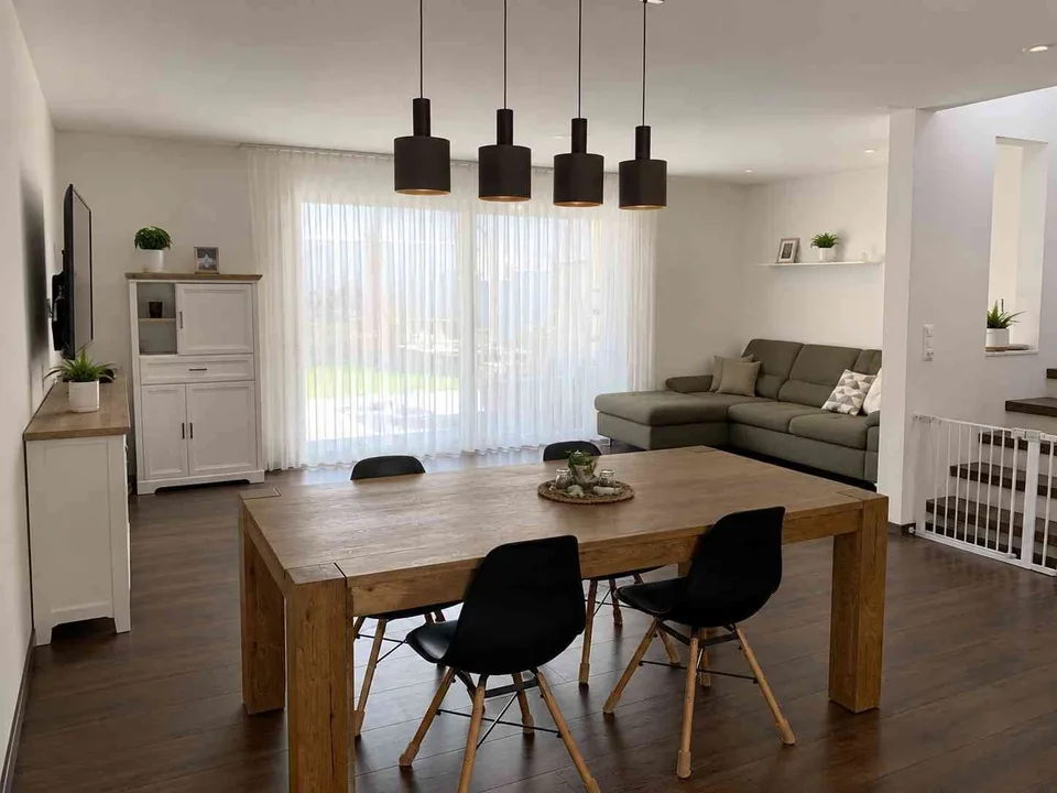4½-Zimmer-Reihenmittelhaus mit Garten und Extra-Raum in Möhlin