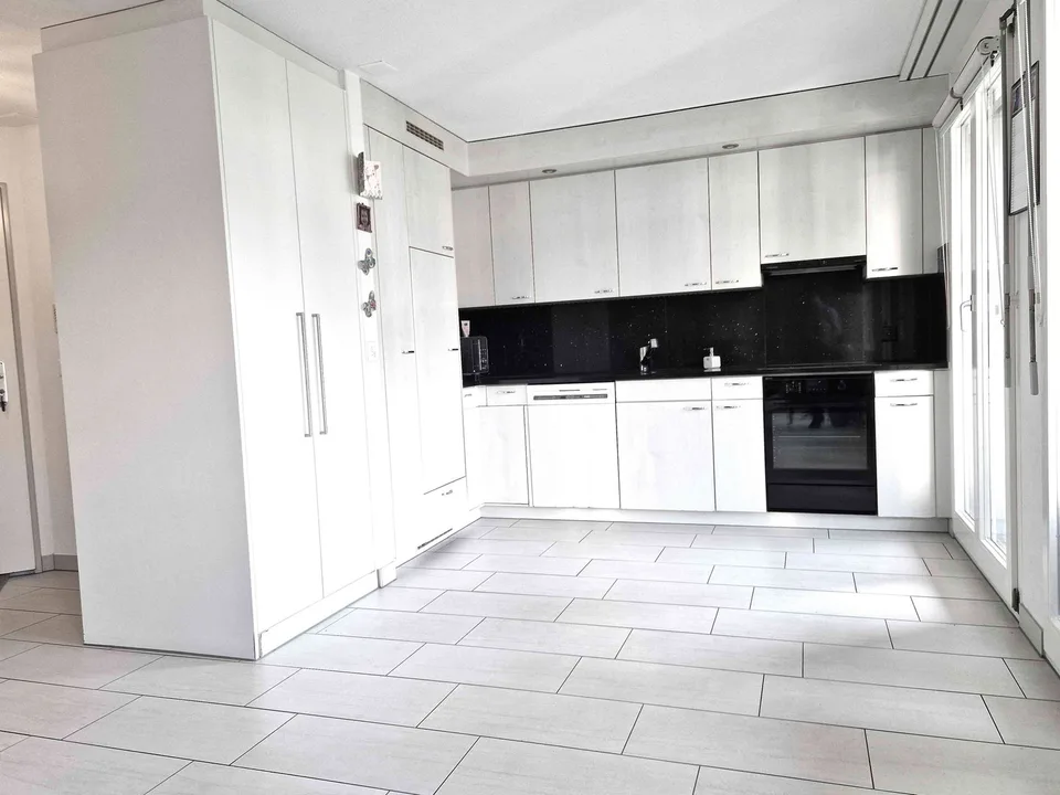 Wohnung mit Sitzplatz und Garten
