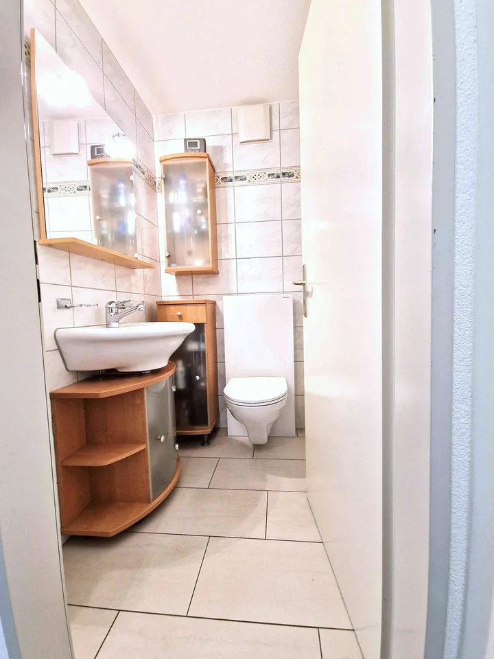 Wohnung mit Sitzplatz und Garten