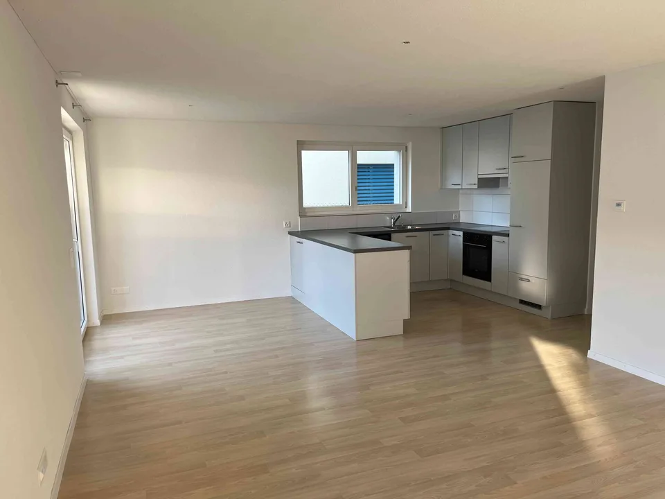 2.5-Zimmer-Einliegerwohnung an ruhiger, sonniger Lage in Eich