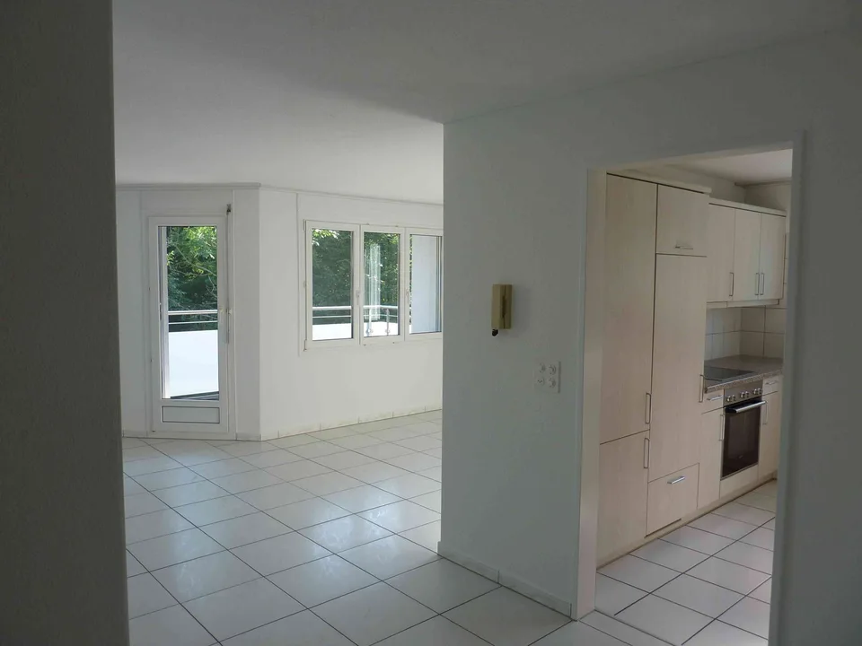 Helle 4.5 Zimmerwohnung