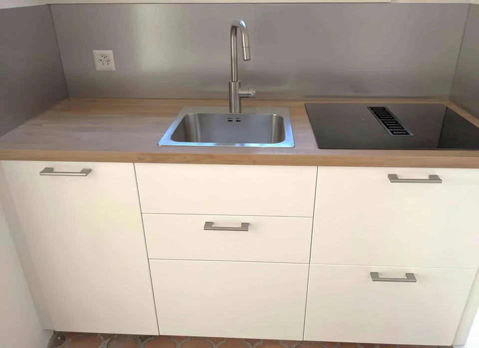 Appartement ensoleillé avec jardin et parking