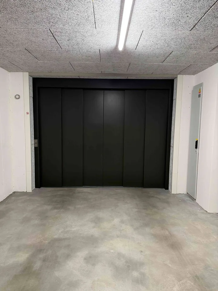 Tiefgaragenplatz zu vermieten - Feldmeilen