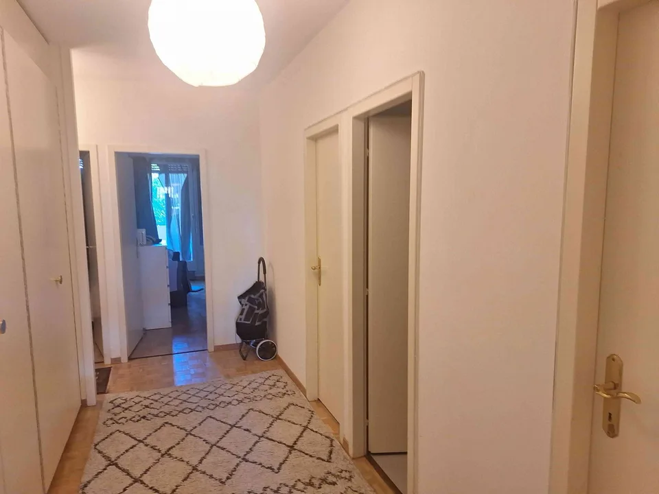 Spacious Furnished 3-Bedroom Apartment in Malagnou – 12-Month Sublet