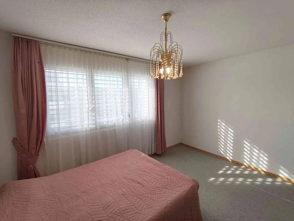 Attraktive 4.5-Zimmer-Attika-Maisonettewohnung mit Aussicht ins Grüne