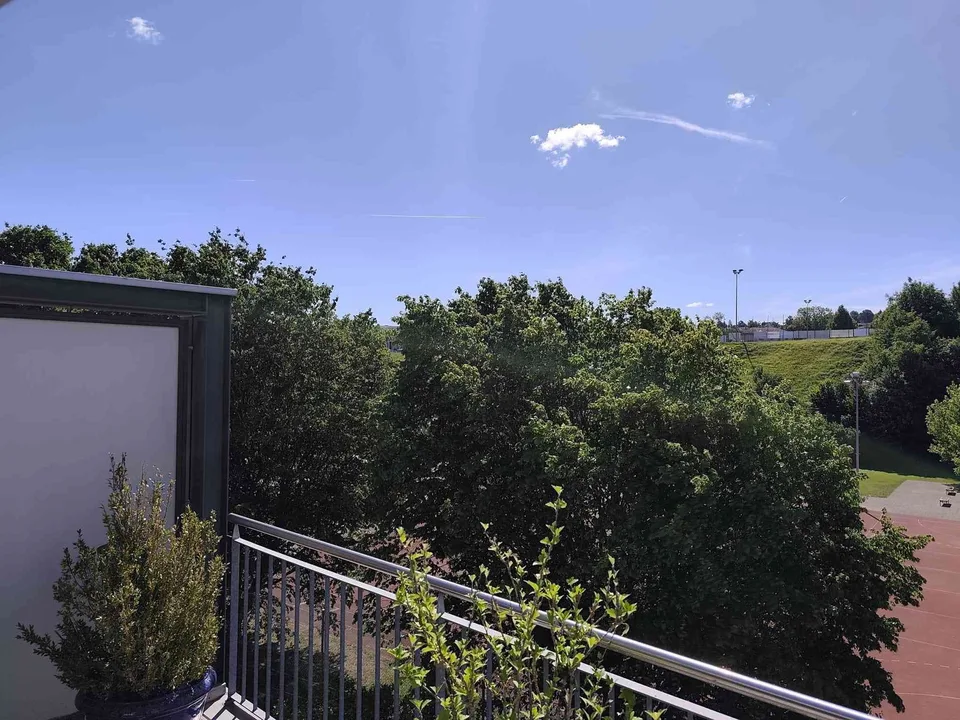 Attraktive 4.5-Zimmer-Attika-Maisonettewohnung mit Aussicht ins Grüne