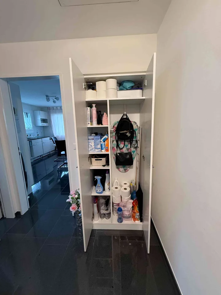 Helle, ruhige 2,5 Zi. Terrassenwohnung, 40m2 Südterrasse teilüberdacht