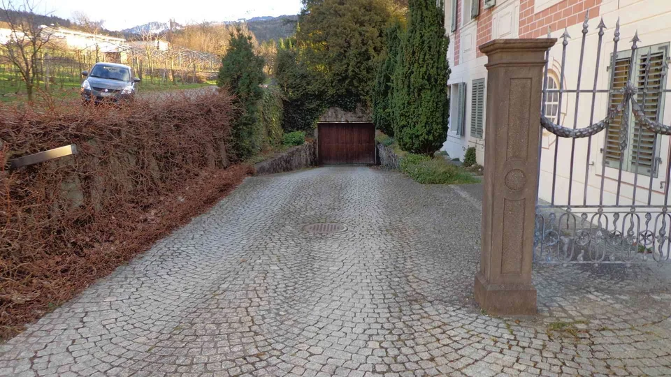 Einstellplatz in Tiefgarage
