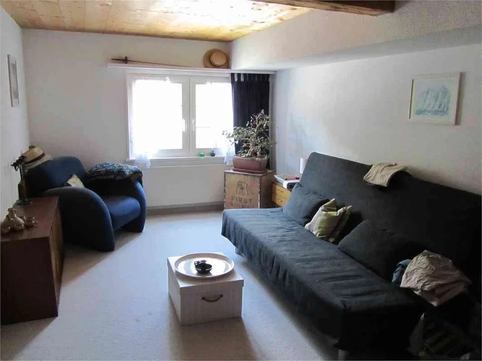 zu vermieten in Sevelen, schöne 5.5 Zimmer Wohnung 1. & 2. OG