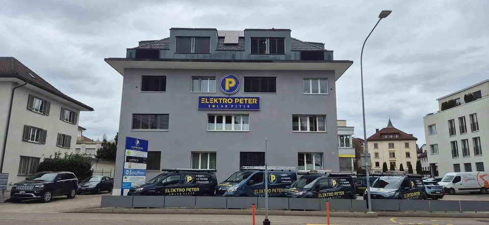 Praxis- oder Büroraum in Geschäftshaus mit Charme