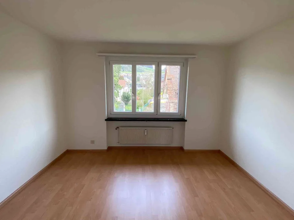 4-Zimmer-Wohnung mit Balkon in Gelterkinden