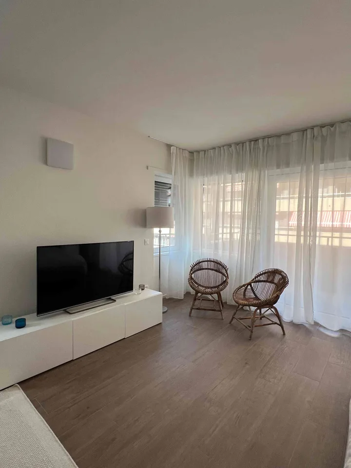 Elegante monolocale a Cassarate