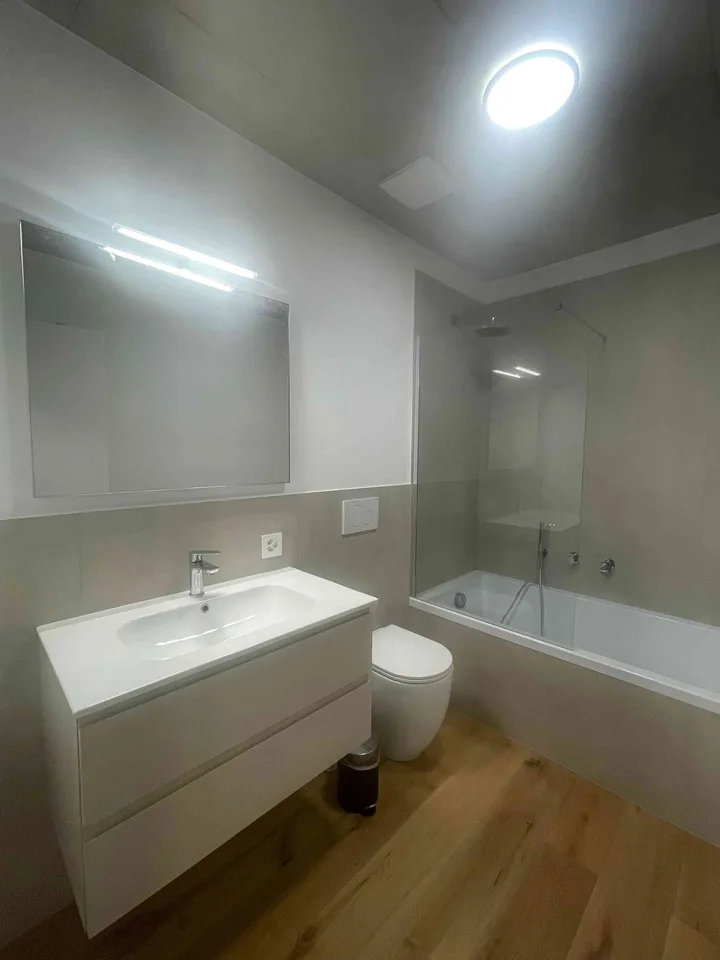 Nuova Costruzione - Appartamento 4.5 con Terrazza e SPA con piscina