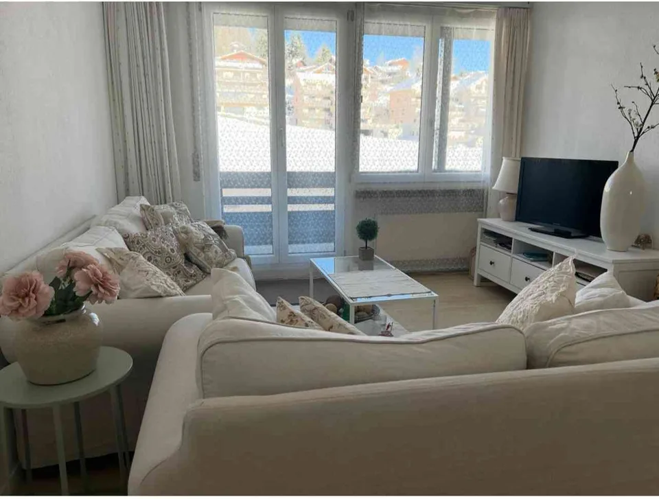 Mehrfamilienhaus | 8843 Oberiberg