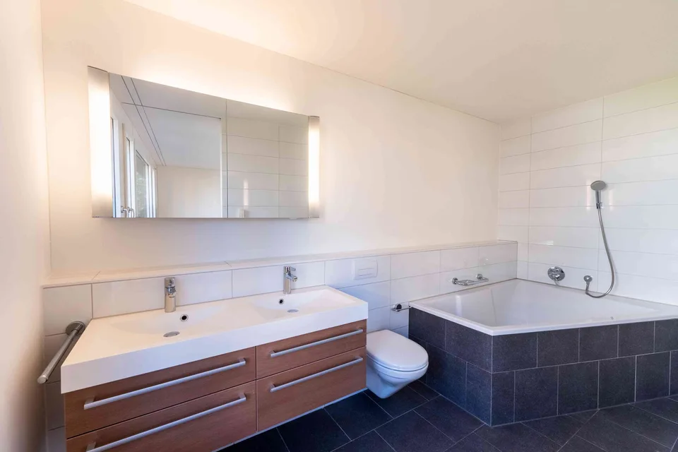 Wohnkomfort auf höchstem Niveau - Exklusive 5.5-Zimmer-Wohnung