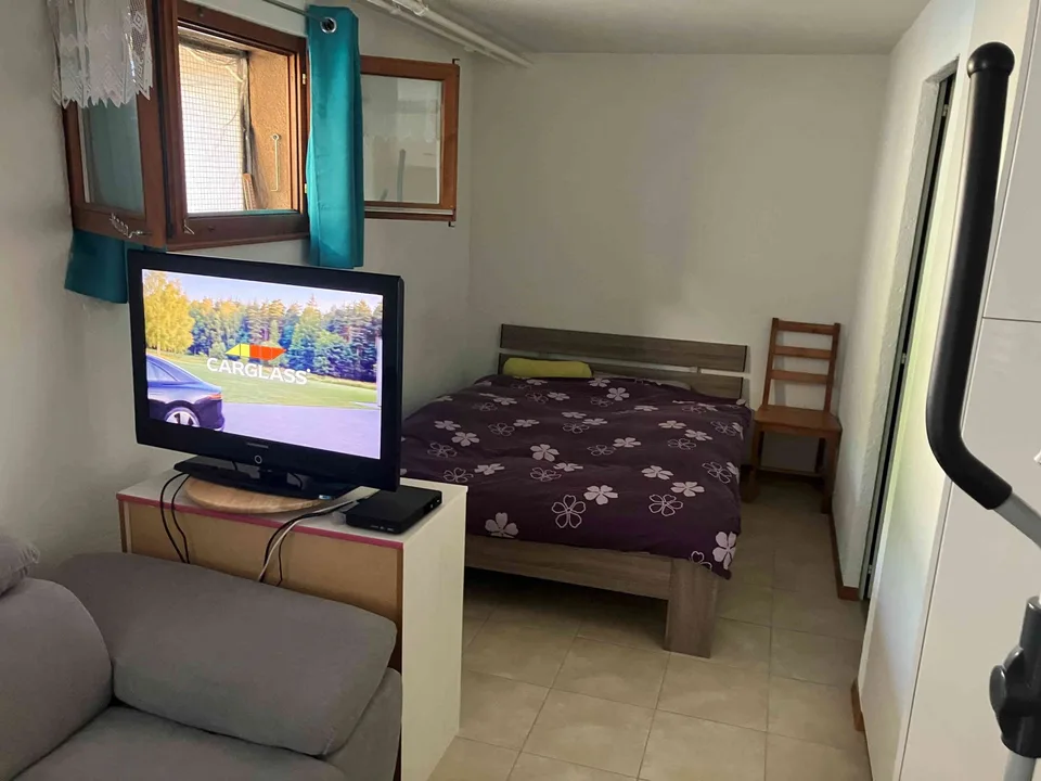 Charmant studio indépendant dans une villa – Idéal personne seule