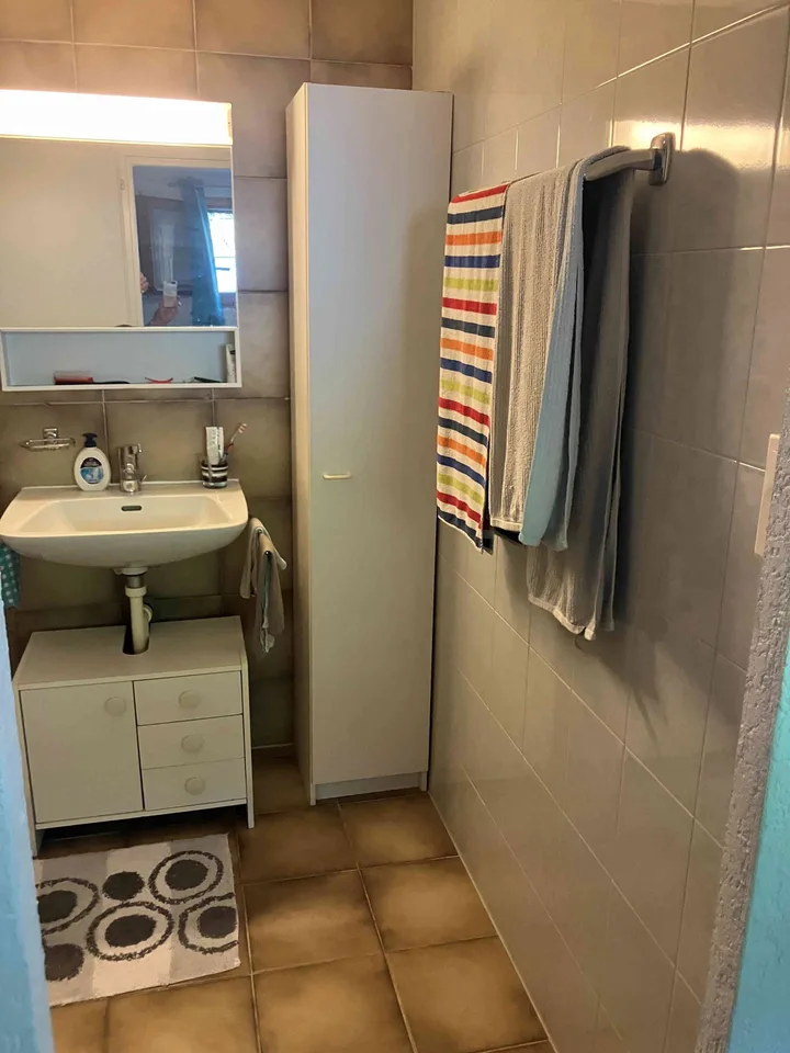 Charmant studio indépendant dans une villa – Idéal personne seule