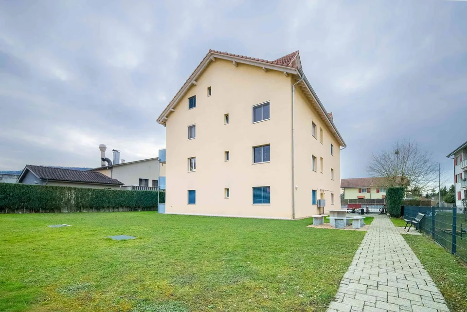 ???? Erdgeschoss-Wohnung mit 4.5 Zimmer in Breitenbach