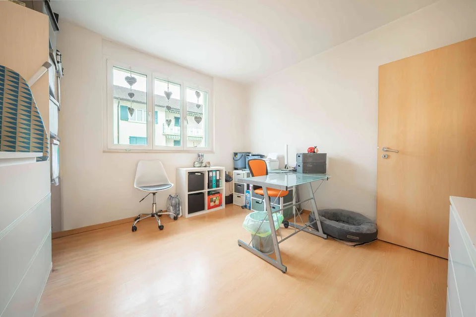 ???? Erdgeschoss-Wohnung mit 4.5 Zimmer in Breitenbach