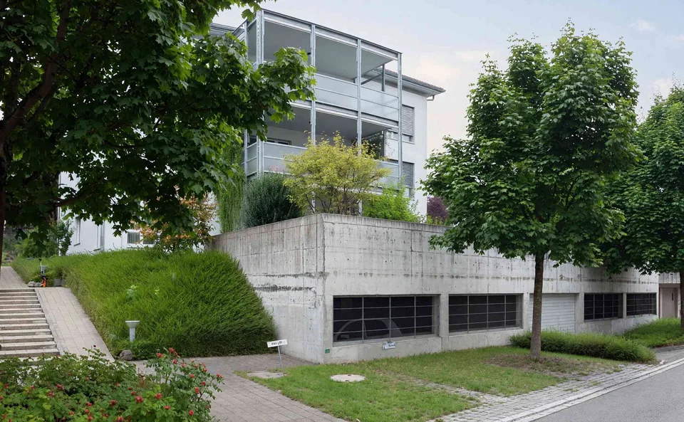 Parkplatz in privater Tiefgarage zu vermieten