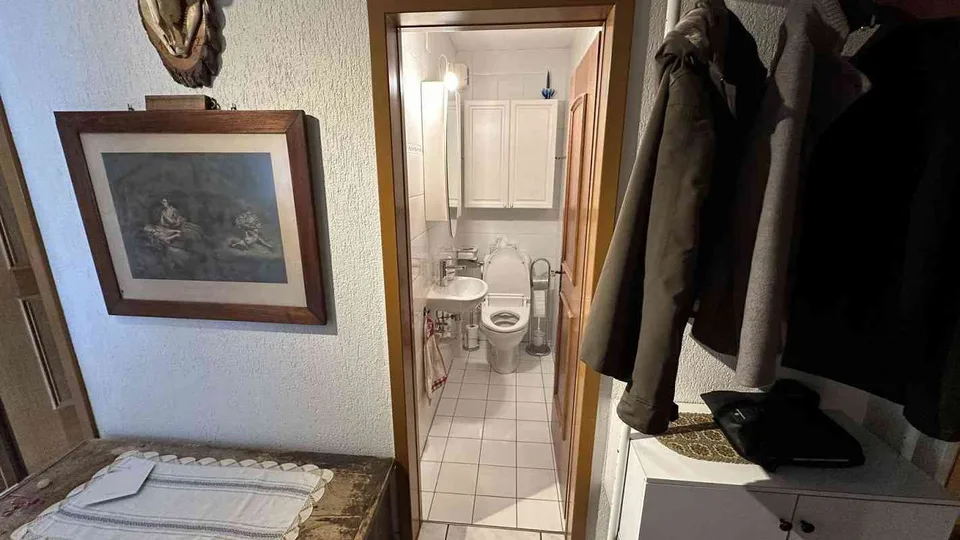 4.5 - Zimmerwohnung im sonnigen Rheinquartier zu verkaufen