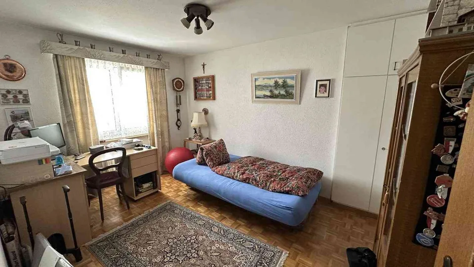 4.5 - Zimmerwohnung im sonnigen Rheinquartier zu verkaufen