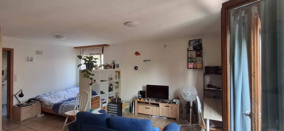 Joli studio calme et très spacieux