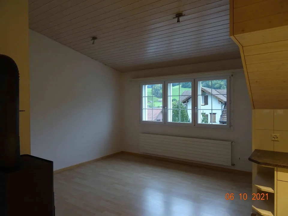 Heimelige Dachwohnung zu vermieten in Urnäsch