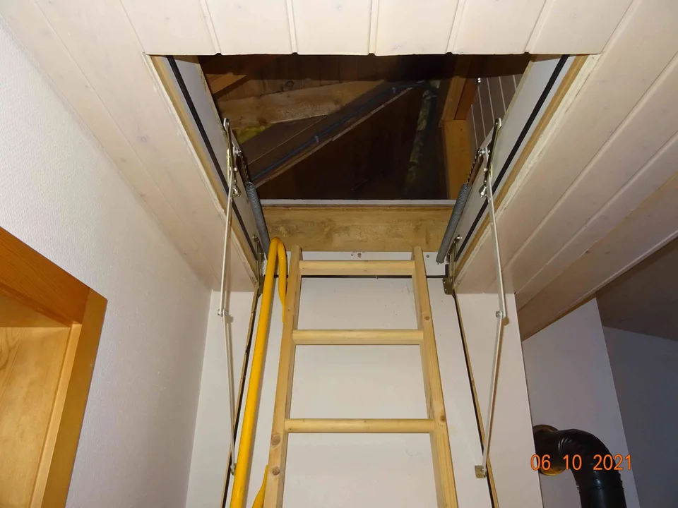Heimelige Dachwohnung zu vermieten in Urnäsch
