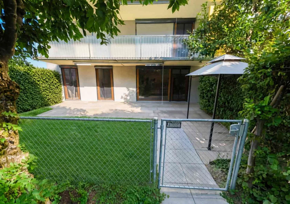 Helle 4.5-Zimmer-Wohnung mit Gartensitzplatz und Balkon