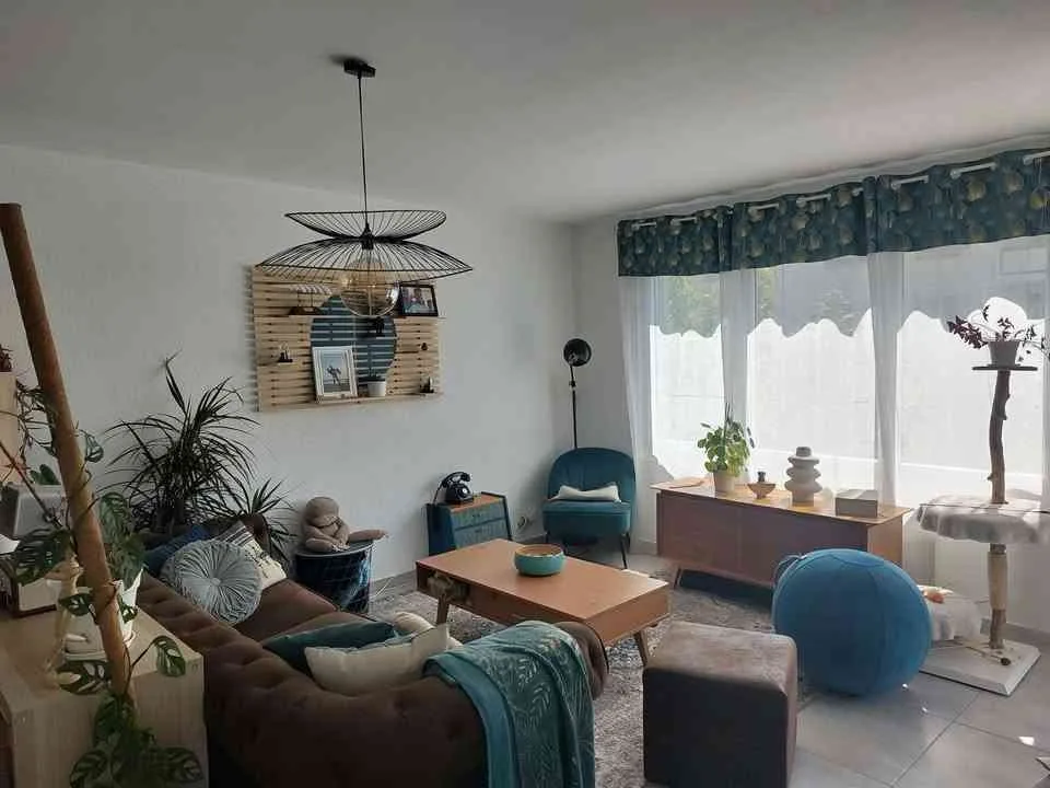 Appartement / condominium de 3 chambres et 1 salle de bain