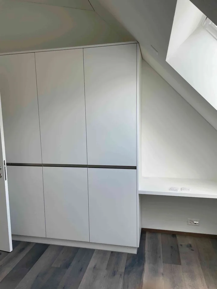 Attika Dachwohnung mit Bergblick