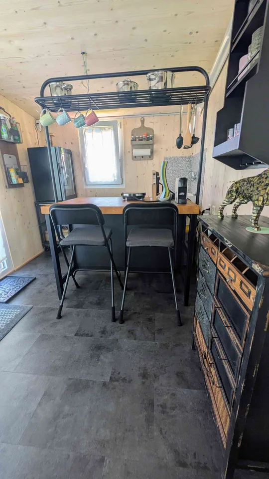 Modern ausgebautes Ganzjahres-Objekt in Morgarten (ZG)