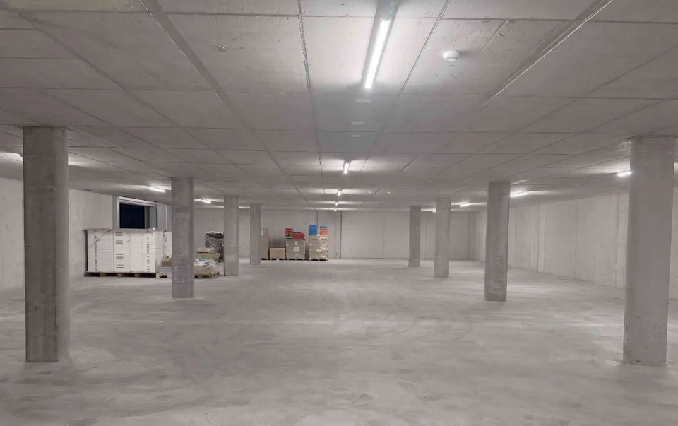 Flexibel mietbar: Büro, Lager & Palettenstellplätze im Rheintal