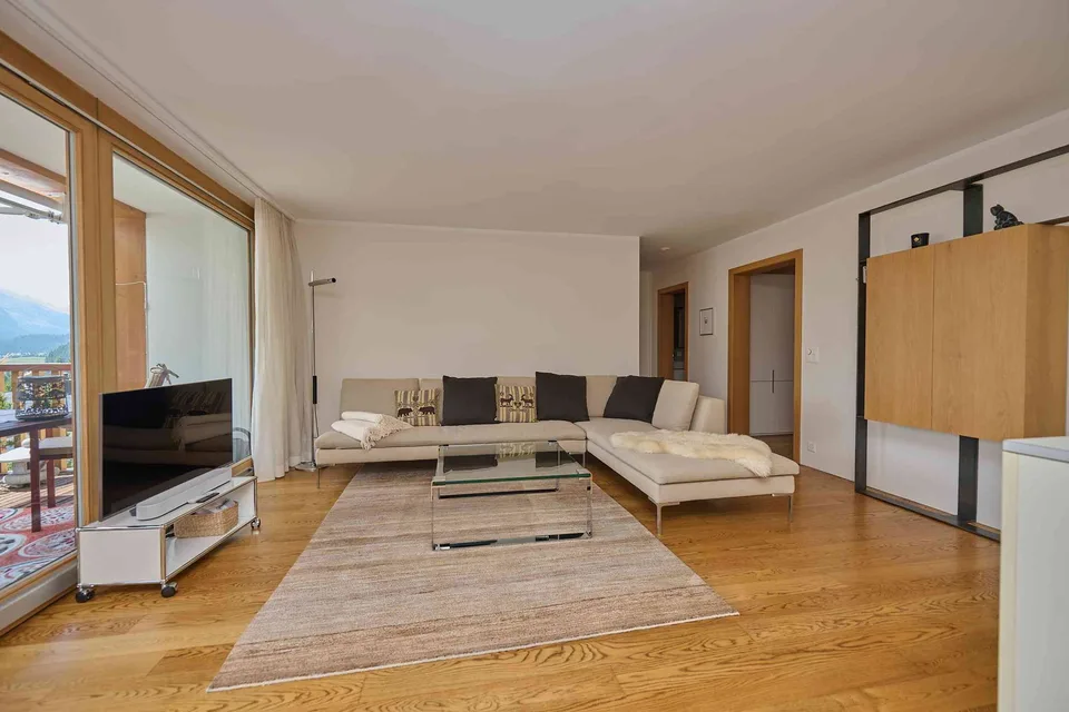 Exklusives Wohnerlebnis in Samedan – Stilvolle 3.5-Zimmer Wohnung