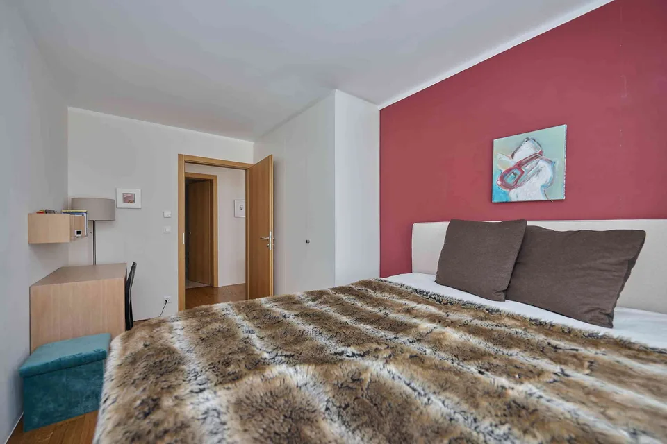 Exklusives Wohnerlebnis in Samedan – Stilvolle 3.5-Zimmer Wohnung