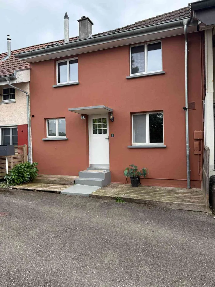 Charmantes 4-Zimmer-Reihenmittelhaus mit Garten und Parkplatz in Amriswil – sofort verfügbar!