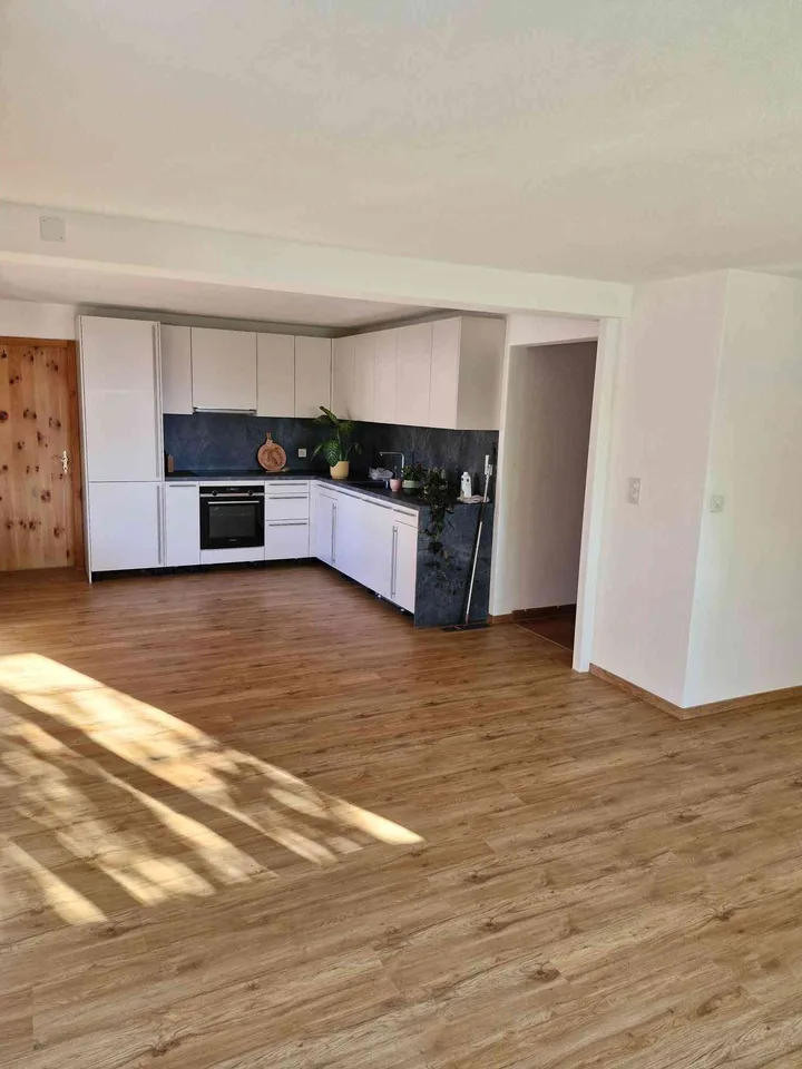 Charmante 3.5-Zimmer-Wohnung mit Terasse in Vaz/Obervaz, Muldain