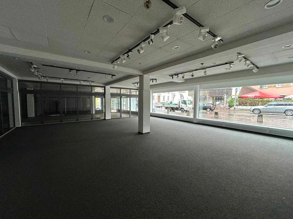 Gewerbe im Dorfzentrum Erlinsbach SO