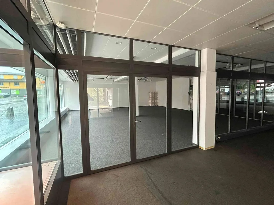 Gewerbe im Dorfzentrum Erlinsbach SO