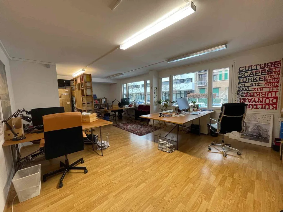 Ihr neues Büro direkt neben dem Bahnhof Basel St. Johann